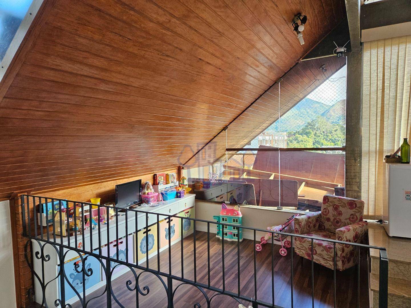 Casa à venda com 4 quartos, 456m² - Foto 19