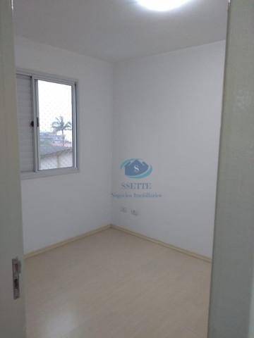 Apartamento para alugar com 3 quartos, 68m² - Foto 6