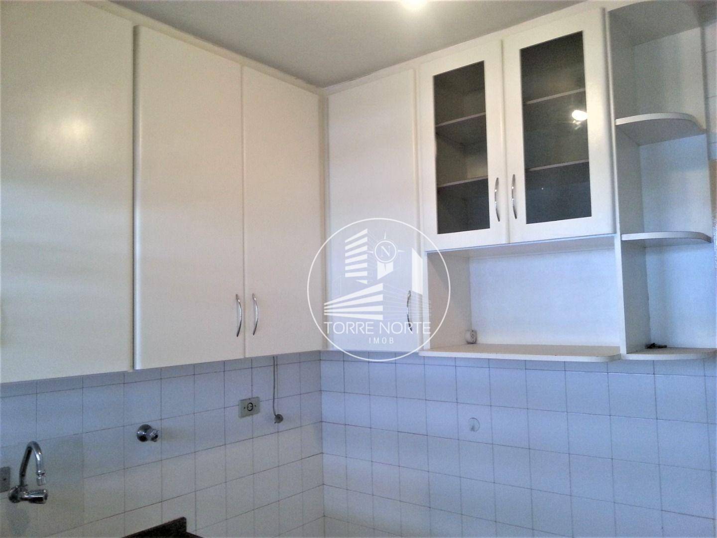 Apartamento à venda com 2 quartos, 68m² - Foto 13