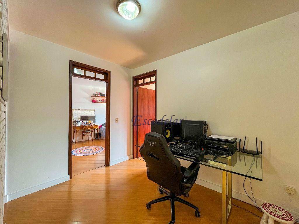 Casa à venda com 3 quartos, 250m² - Foto 26