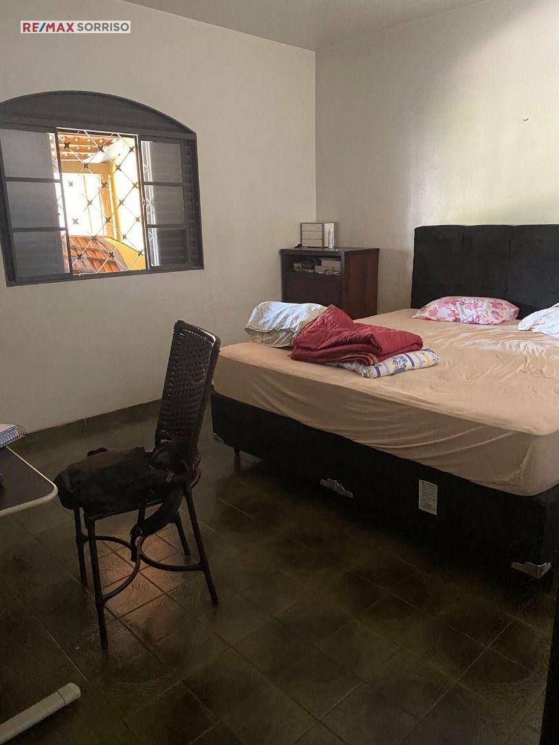 Casa à venda com 3 quartos, 203m² - Foto 9