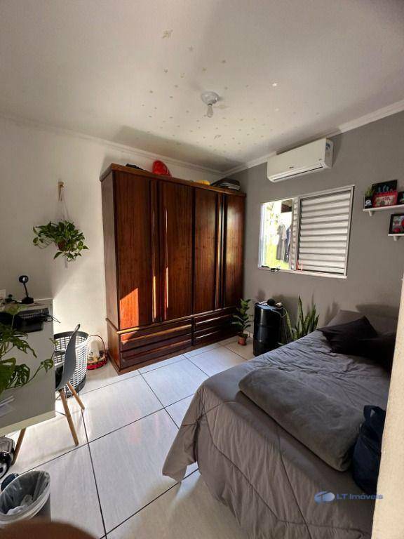 Casa de Condomínio à venda com 3 quartos, 90m² - Foto 13