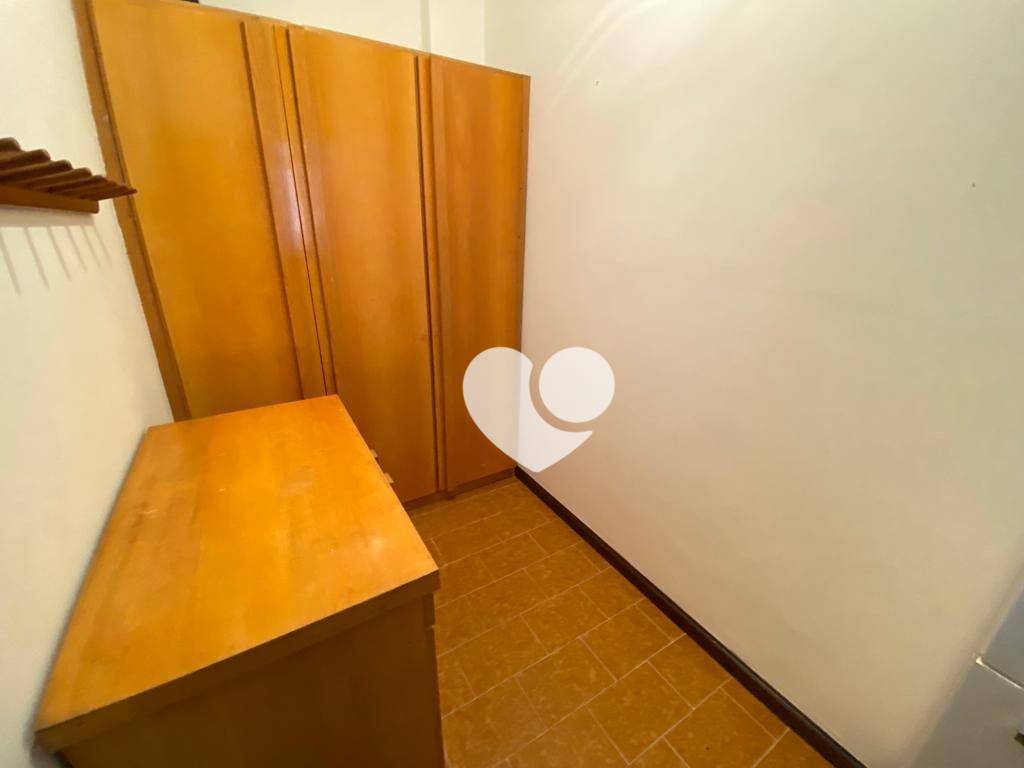 Apartamento à venda com 3 quartos, 150m² - Foto 12