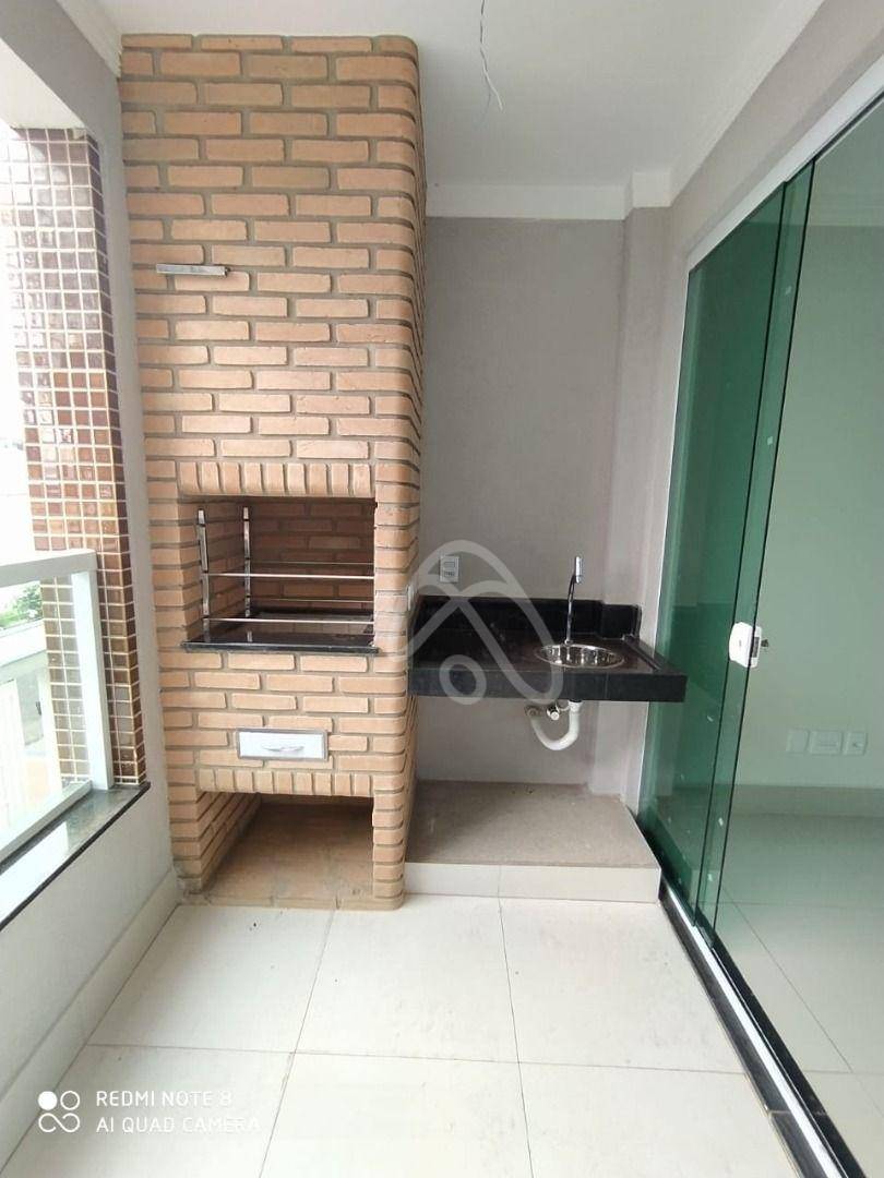 Apartamento à venda com 2 quartos, 61m² - Foto 1