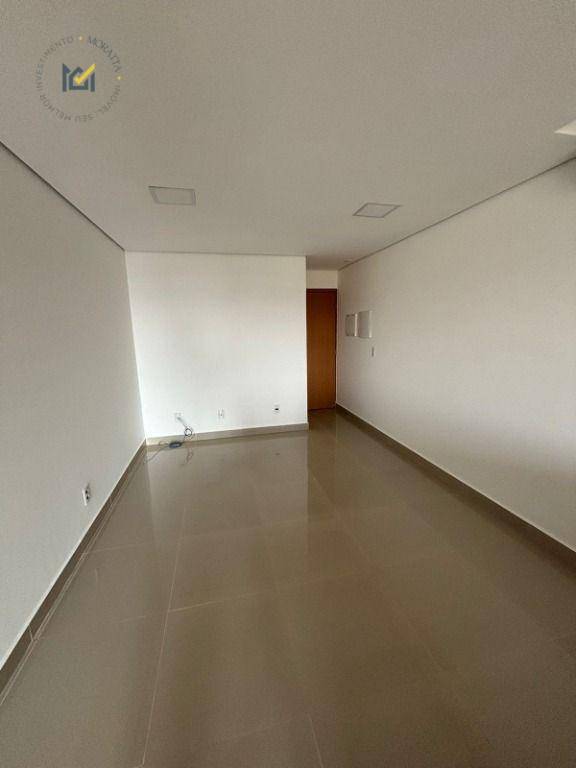 Apartamento à venda com 2 quartos, 74m² - Foto 2