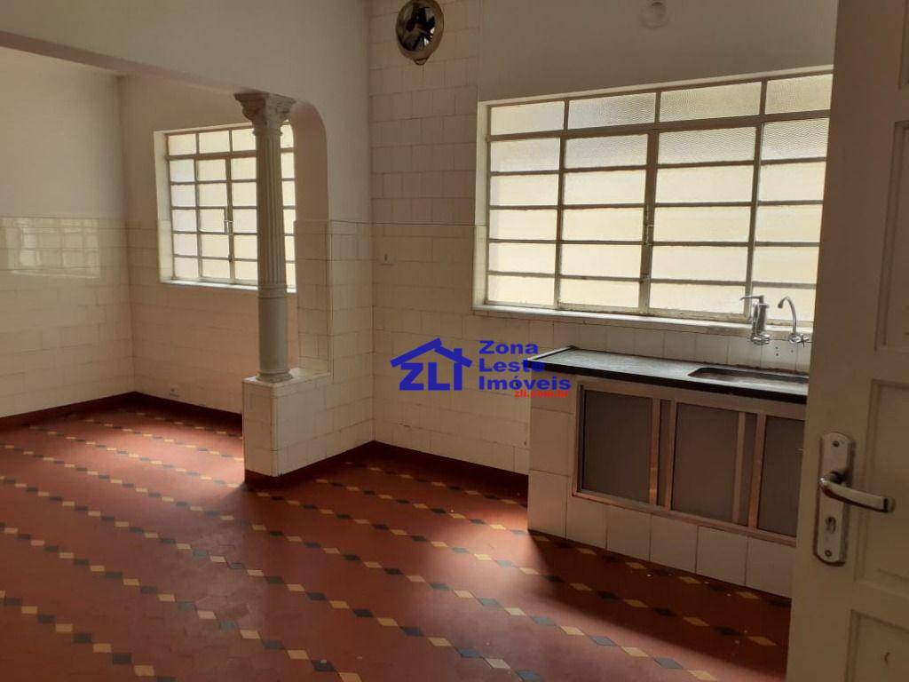 Sobrado à venda com 3 quartos, 280m² - Foto 24