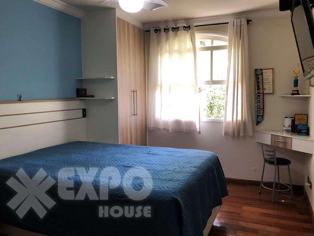 Casa à venda com 4 quartos, 1311m² - Foto 23