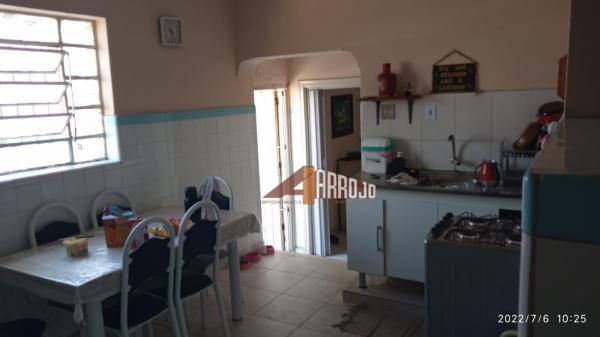 Casa à venda com 3 quartos, 112m² - Foto 14