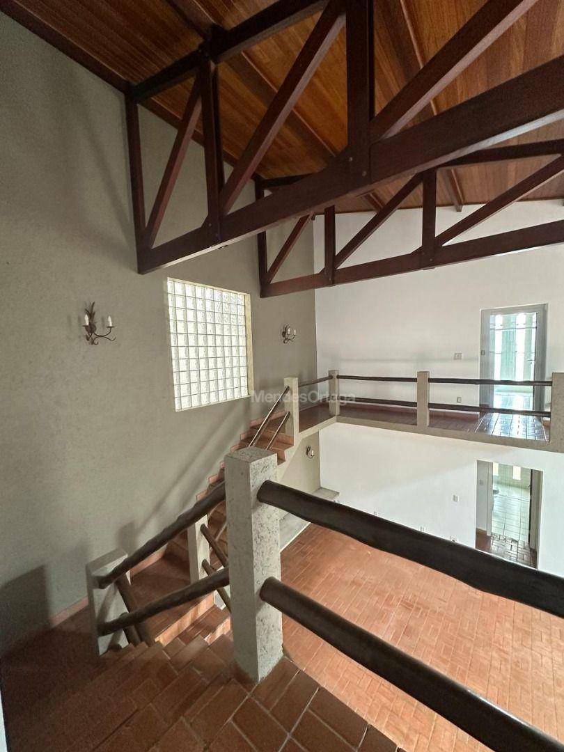 Casa de Condomínio à venda e aluguel com 5 quartos, 305m² - Foto 18