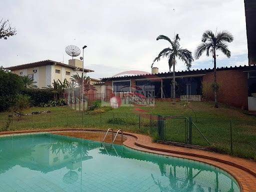 Casa à venda e aluguel com 3 quartos, 1000m² - Foto 14