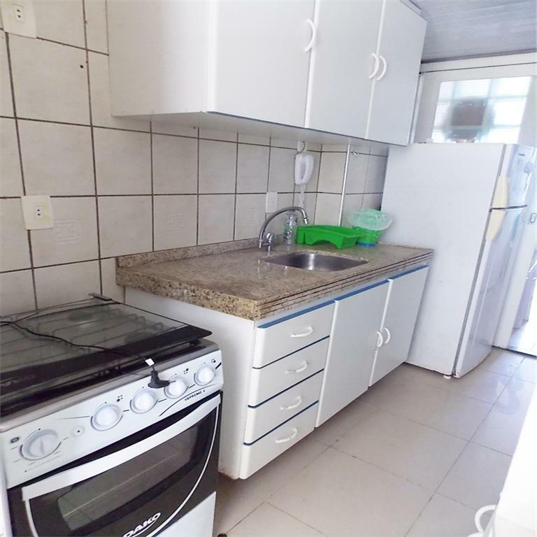 Apartamento à venda com 2 quartos, 60m² - Foto 31