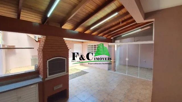 Casa de Condomínio à venda com 3 quartos, 250m² - Foto 4