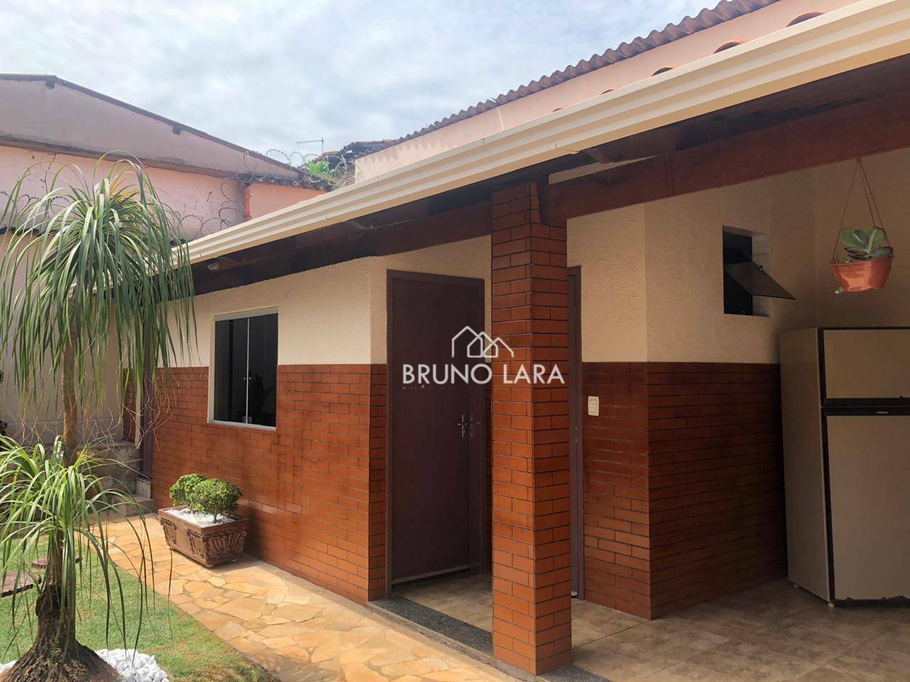 Casa à venda com 4 quartos, 250m² - Foto 22