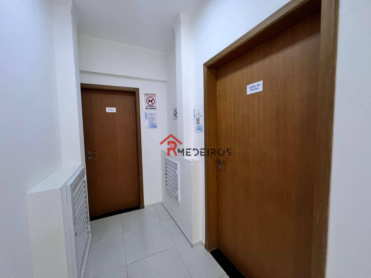 Apartamento à venda com 2 quartos, 79m² - Foto 29