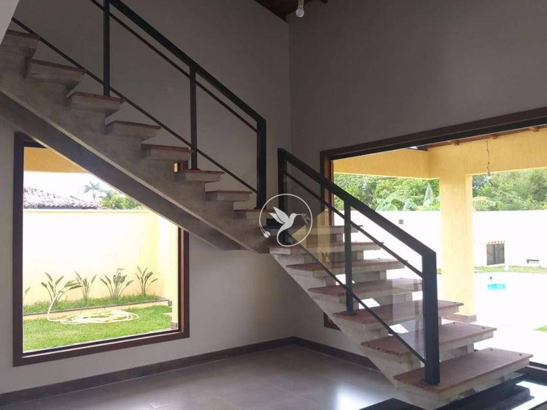 Casa de Condomínio à venda com 4 quartos, 252m² - Foto 23