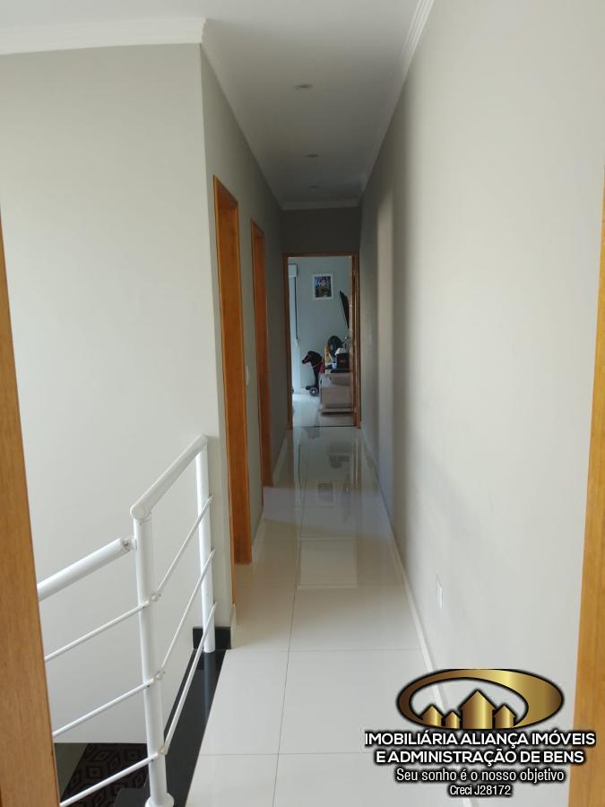Casa para alugar com 3 quartos, 130m² - Foto 18