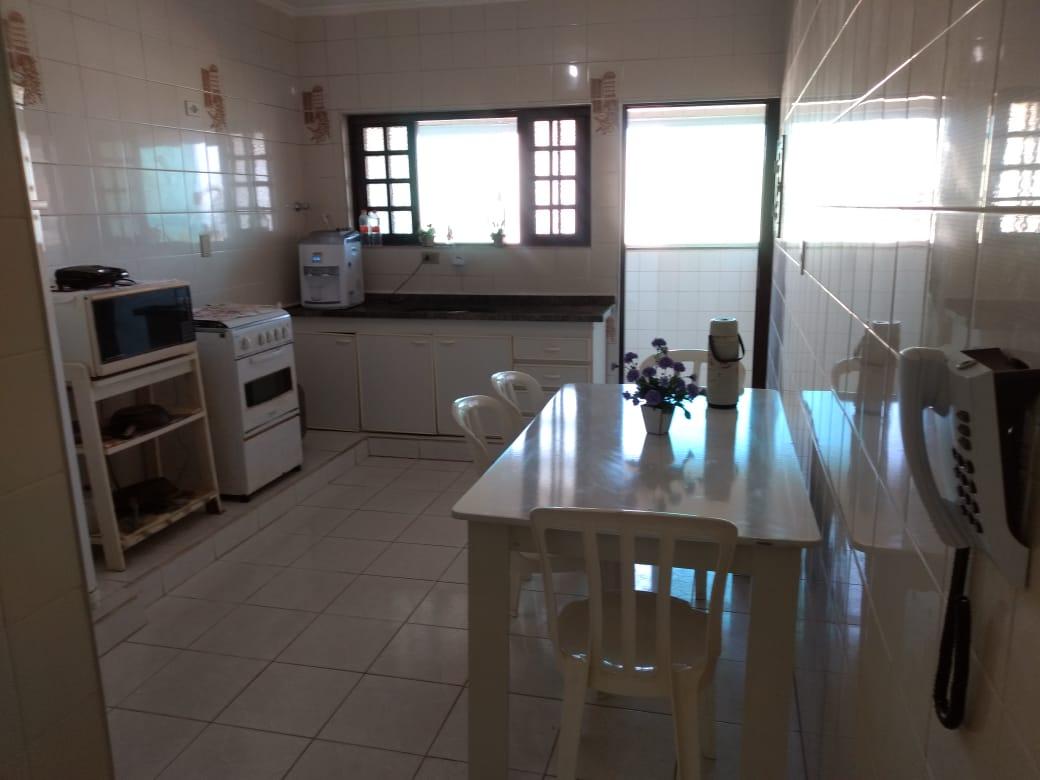 Apartamento à venda com 3 quartos, 168m² - Foto 15