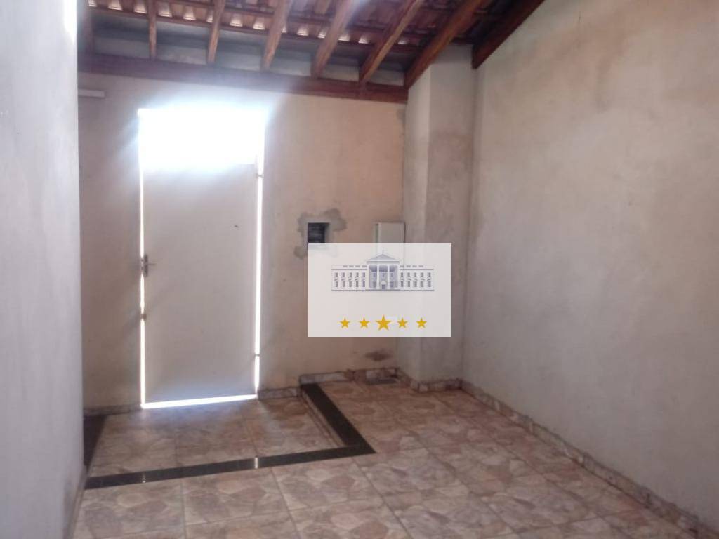 Casa à venda com 2 quartos, 160m² - Foto 4