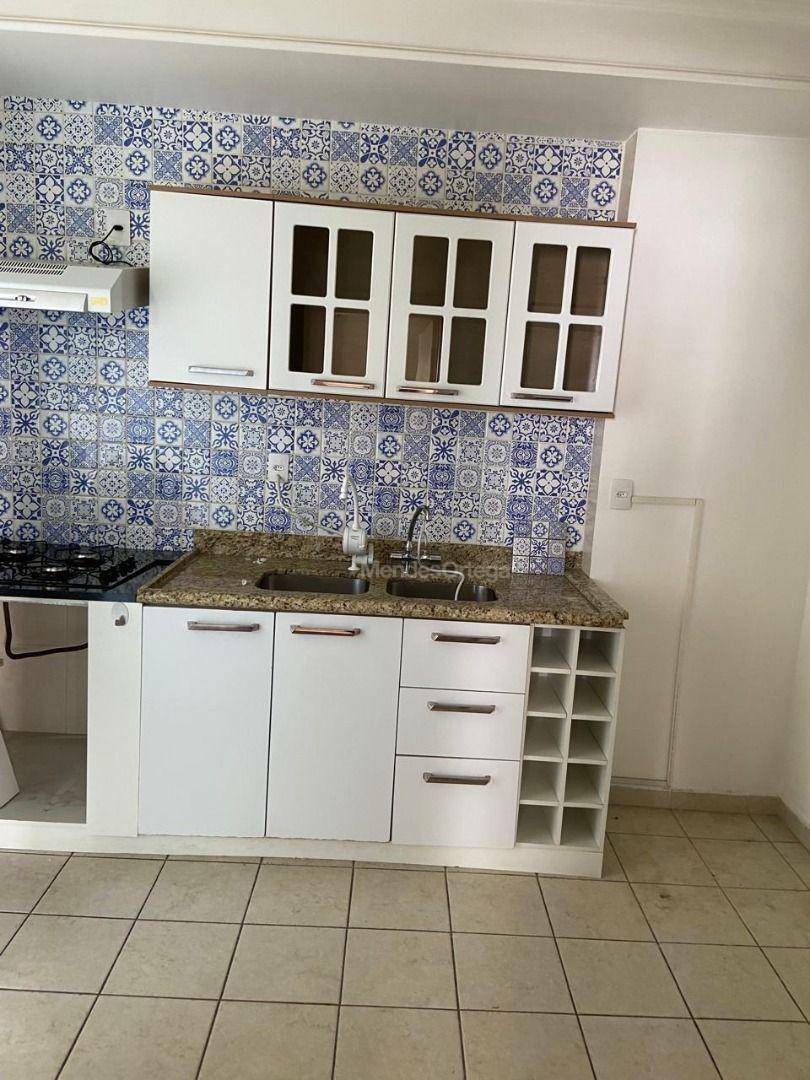 Apartamento à venda com 2 quartos, 72m² - Foto 17