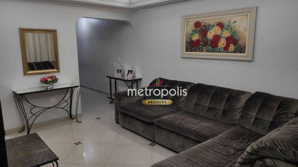 Sobrado à venda com 4 quartos, 180m² - Foto 1