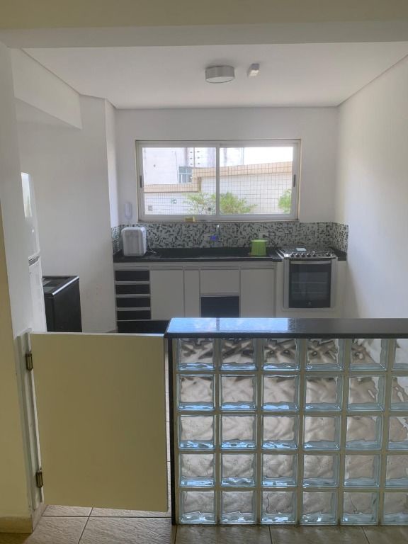 Apartamento para alugar com 2 quartos, 77m² - Foto 25