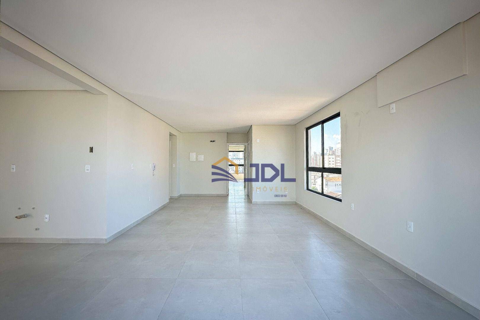 Cobertura à venda com 3 quartos, 148m² - Foto 2