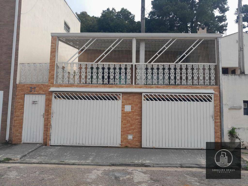 Casa à venda com 3 quartos, 240M2 - Foto 1