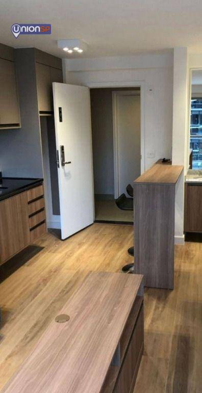 Apartamento à venda com 1 quarto, 31m² - Foto 7