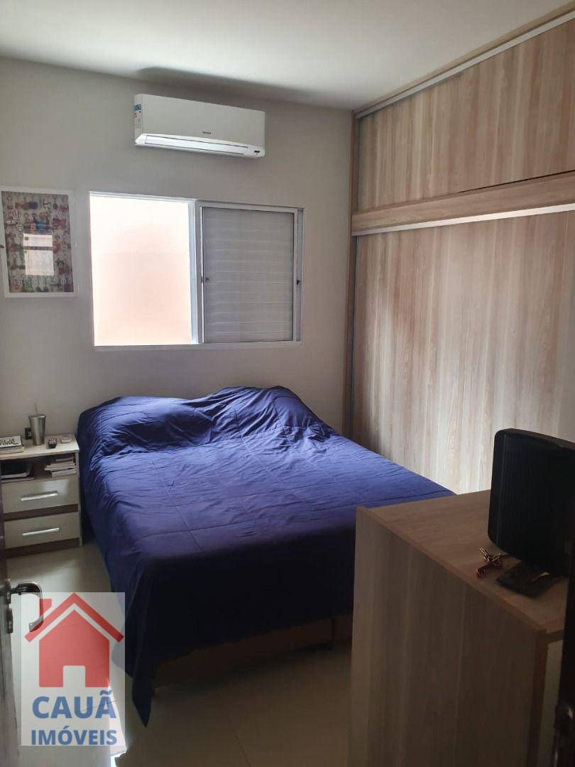 Casa à venda com 3 quartos, 180m² - Foto 10