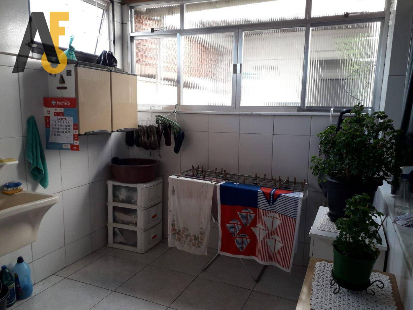 Apartamento à venda com 2 quartos, 74m² - Foto 17