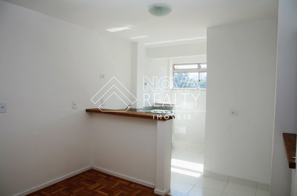 Apartamento à venda com 2 quartos, 71m² - Foto 2