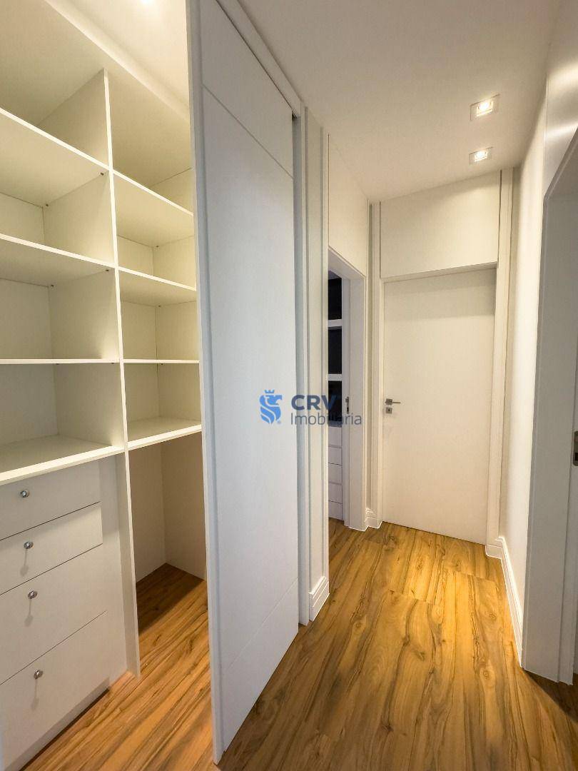 Apartamento para alugar com 3 quartos, 187m² - Foto 25