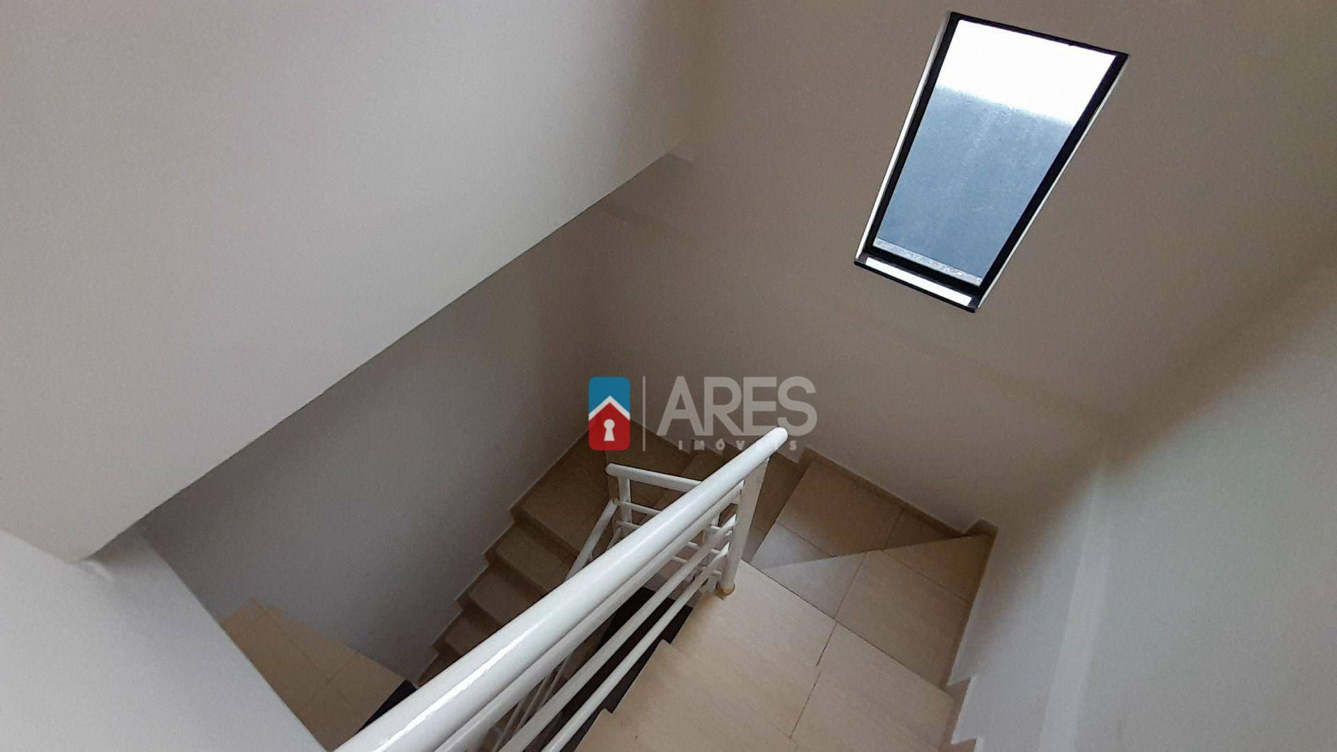 Casa à venda com 3 quartos, 200m² - Foto 15