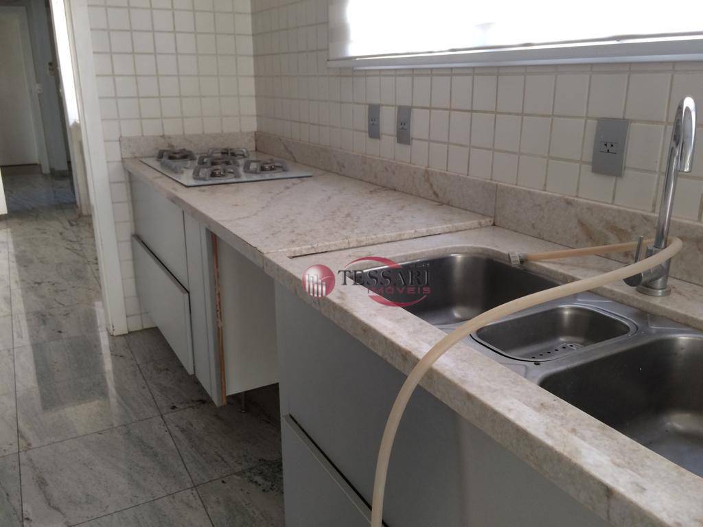 Apartamento à venda com 4 quartos, 330m² - Foto 27