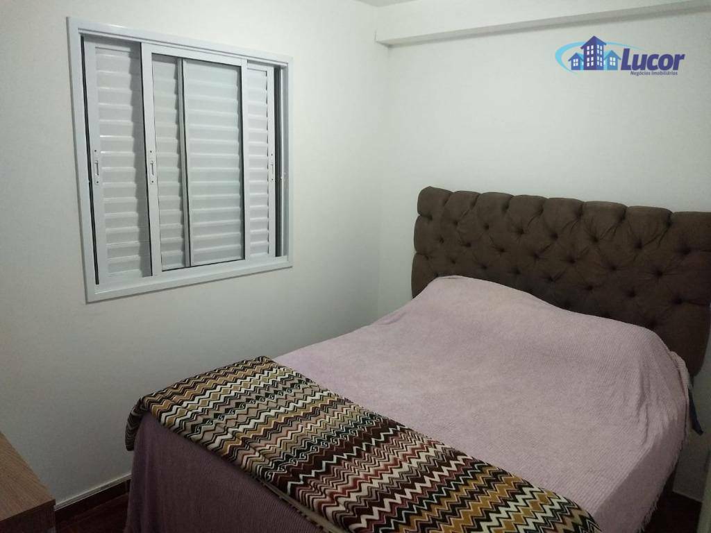 Apartamento à venda com 2 quartos, 63m² - Foto 12