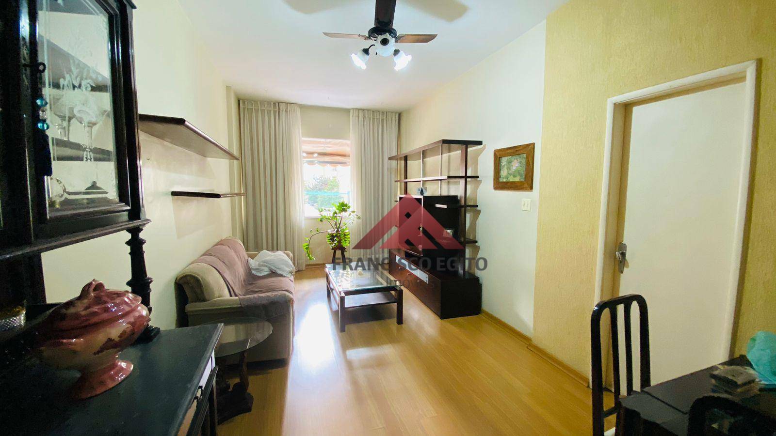 Apartamento à venda com 3 quartos, 108m² - Foto 1