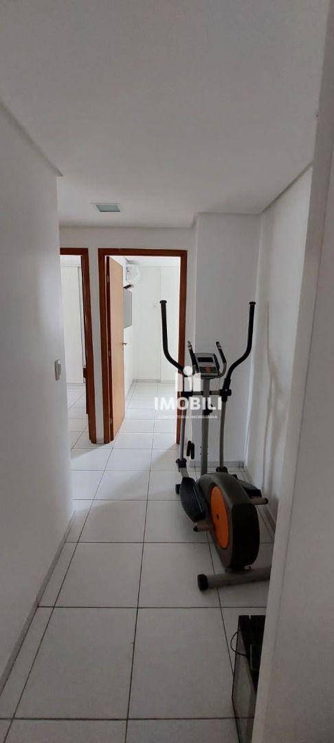 Apartamento à venda com 3 quartos, 98m² - Foto 4