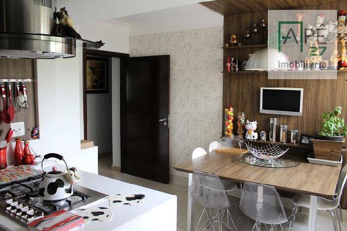 Apartamento à venda com 4 quartos, 192m² - Foto 3