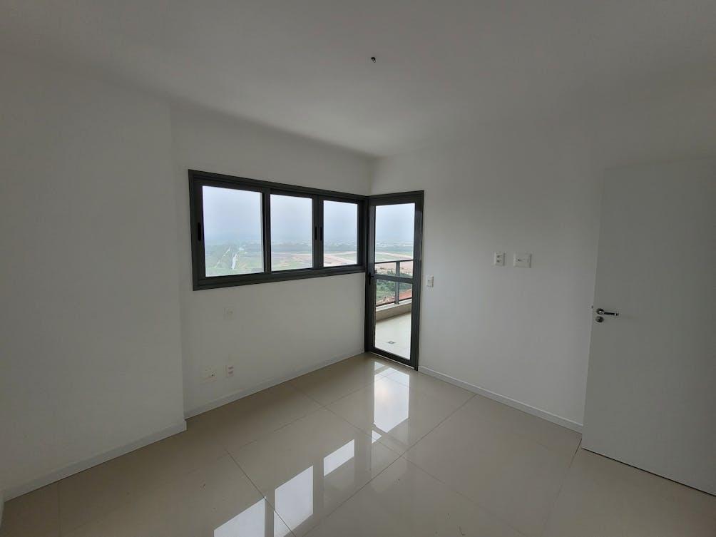 Apartamento à venda com 4 quartos, 147m² - Foto 3