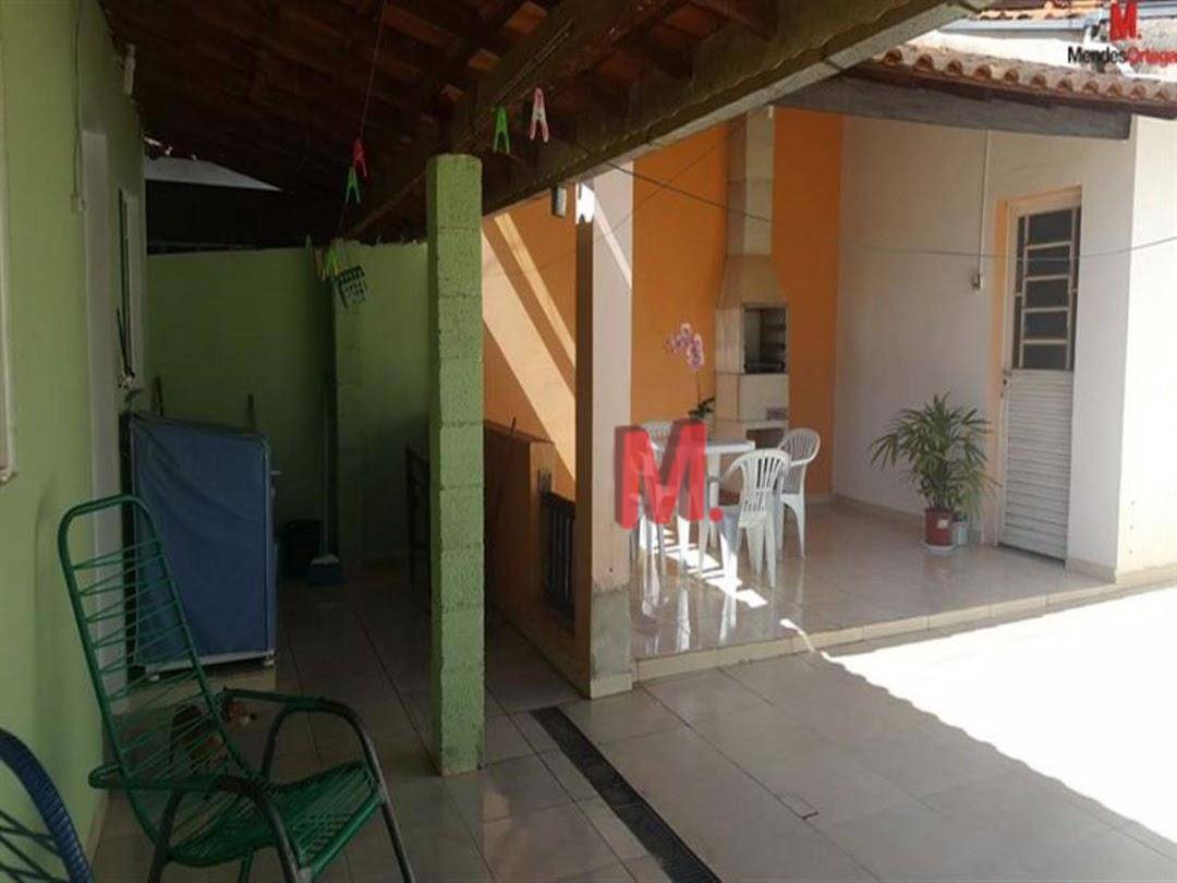 Casa à venda com 2 quartos, 145m² - Foto 20