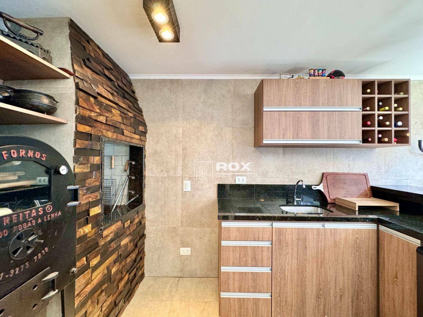 Casa à venda com 3 quartos, 217m² - Foto 16