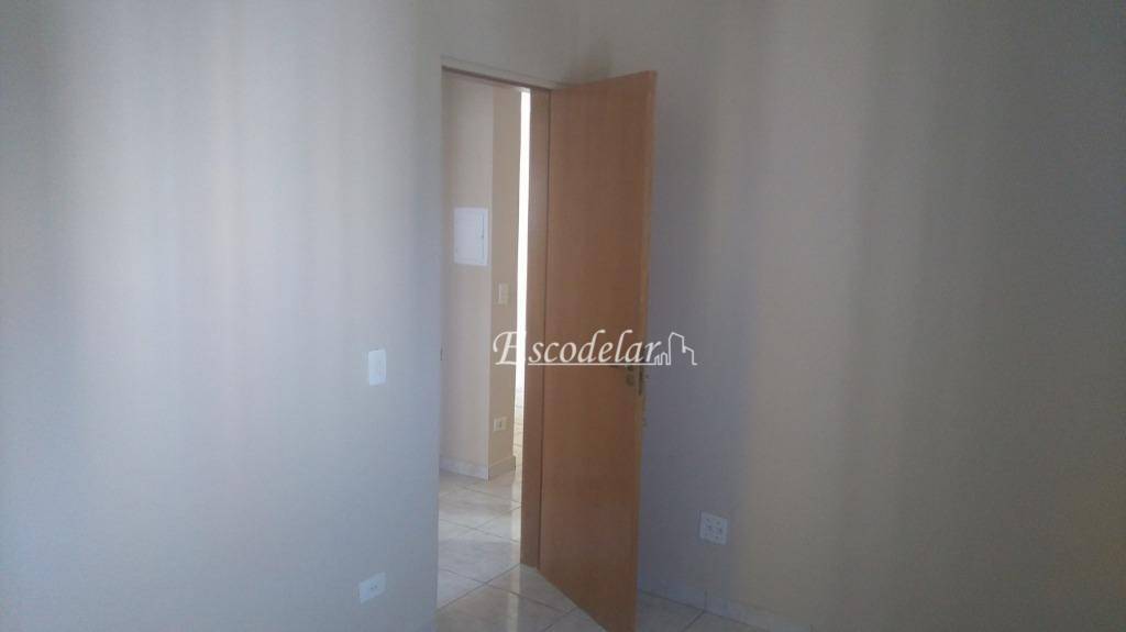 Apartamento à venda com 2 quartos, 47m² - Foto 4