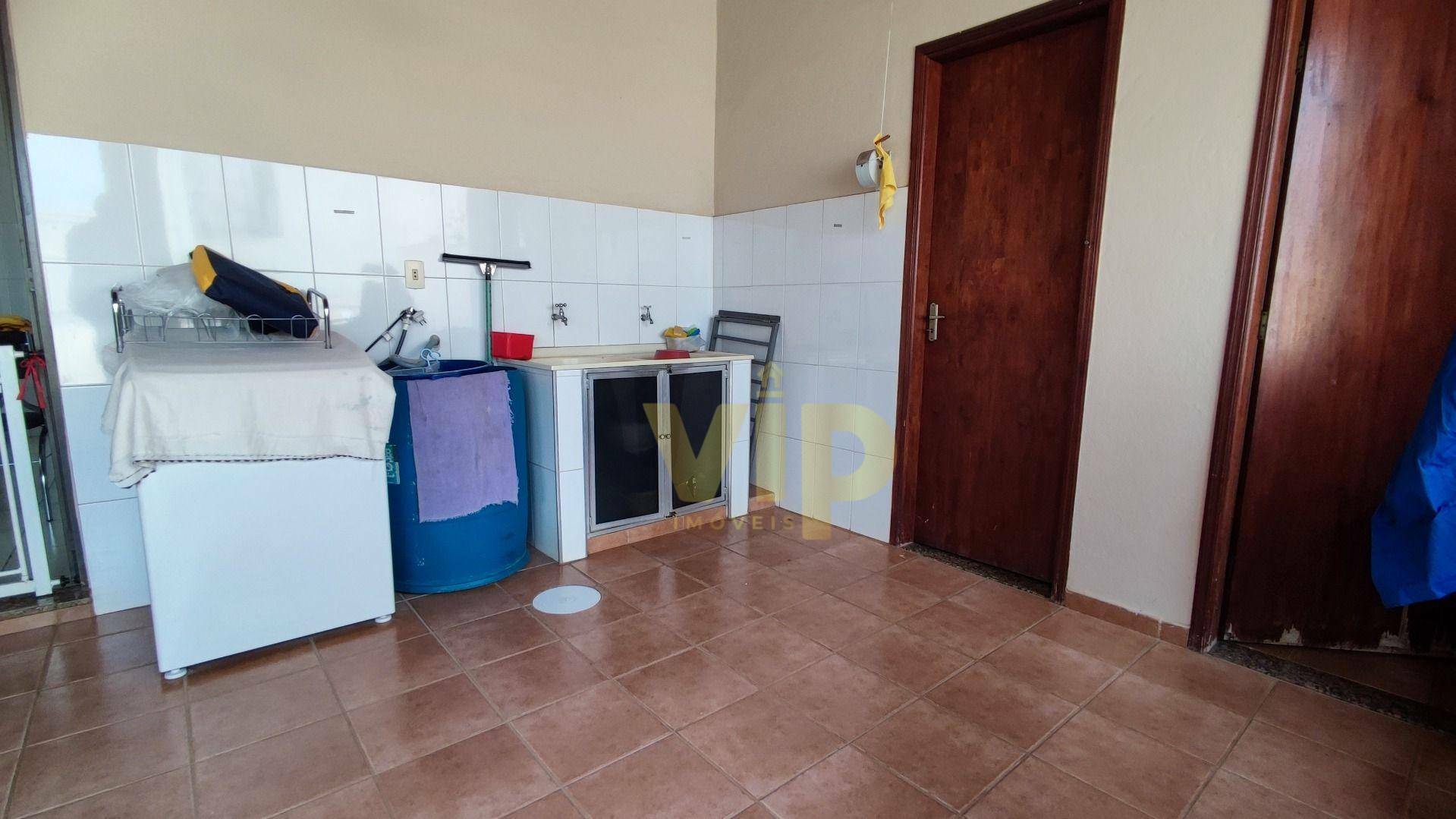 Casa à venda com 3 quartos, 158m² - Foto 39