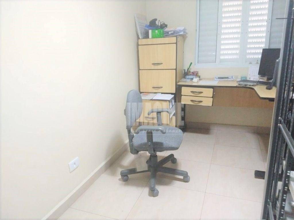 Sobrado à venda com 4 quartos, 290m² - Foto 25