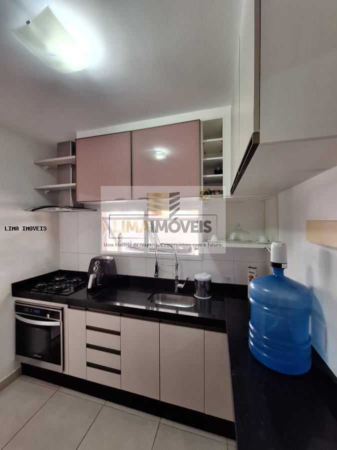 Casa à venda com 3 quartos, 90m² - Foto 5