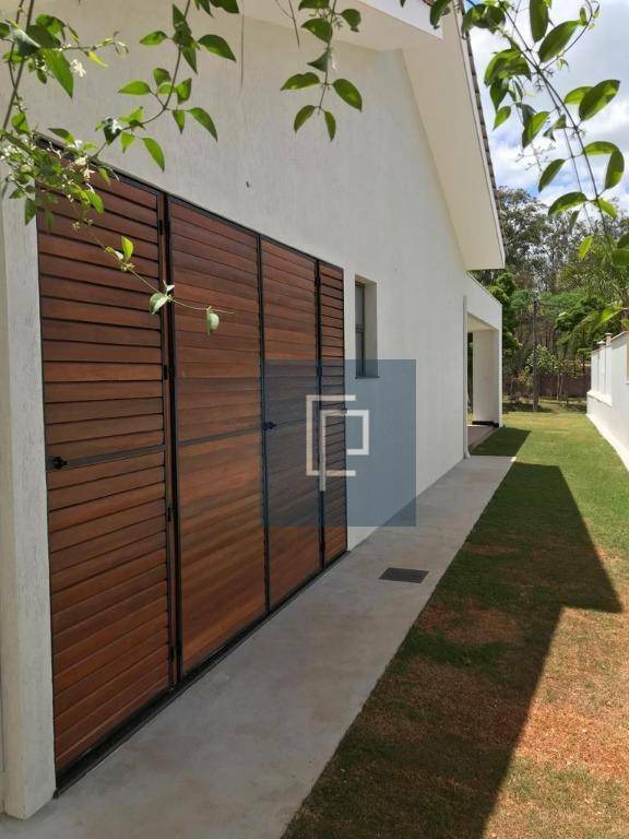 Casa à venda com 3 quartos, 245m² - Foto 11