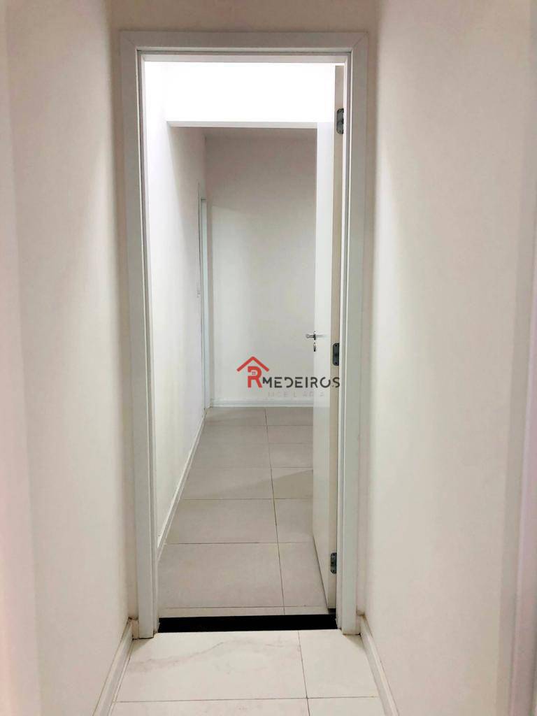 Apartamento à venda com 2 quartos, 66m² - Foto 21