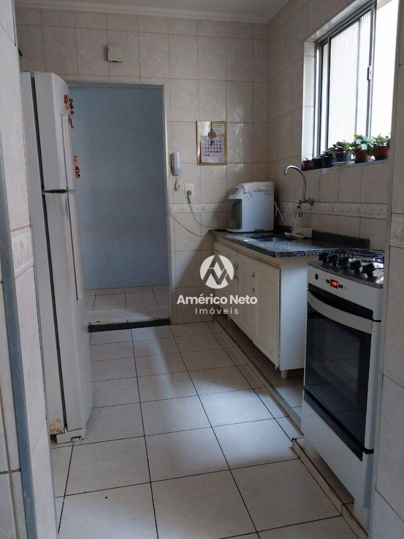 Apartamento à venda e aluguel com 3 quartos, 90m² - Foto 2