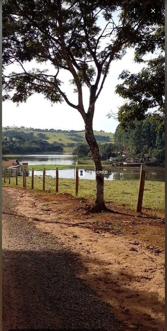 Chácara à venda com 3 quartos, 230m² - Foto 11