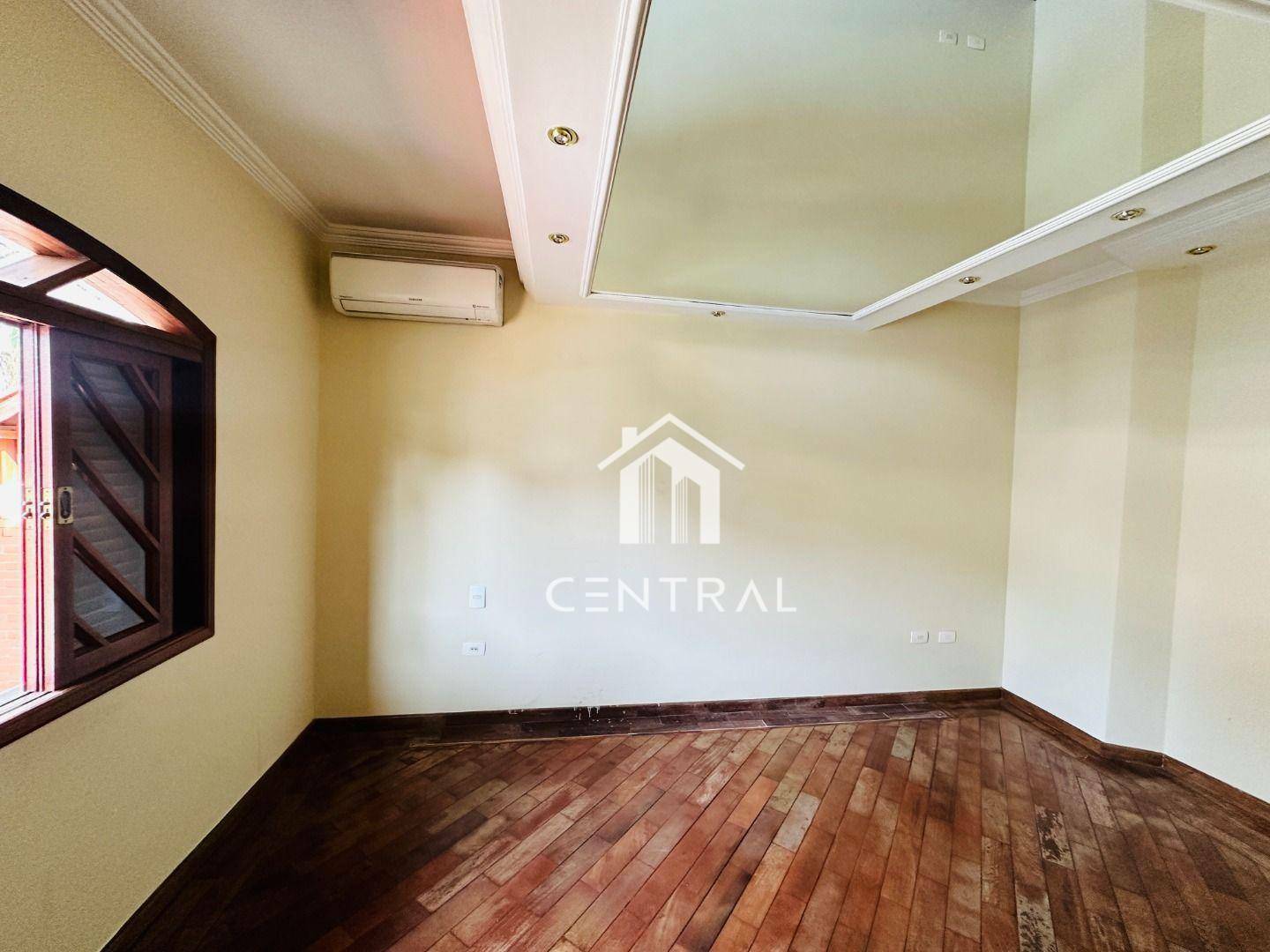 Sobrado à venda com 3 quartos, 278m² - Foto 36